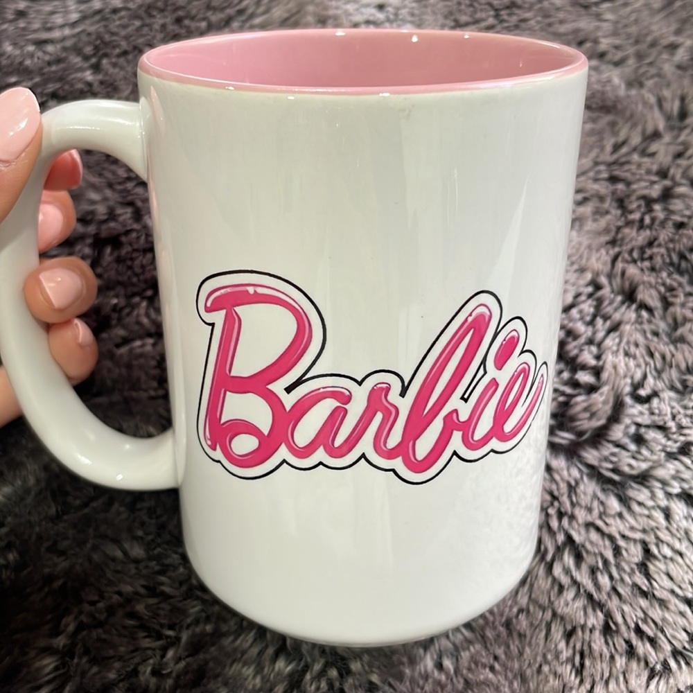 NEW✨Pink Barbie Mug✨👩🏼💕